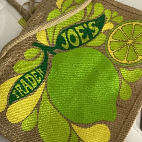 Trader Joe's Lime Green Jute Tote Bag - Picture 4 of 7